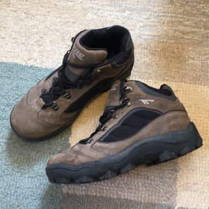 Hi-tec hiking boots